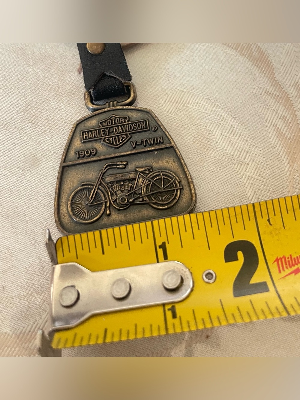 HARLEY DAVIDSON 1909 V-TWIN MOTORCYCLE KEY CHAIN FOB Vtg - Picture 6 of 7